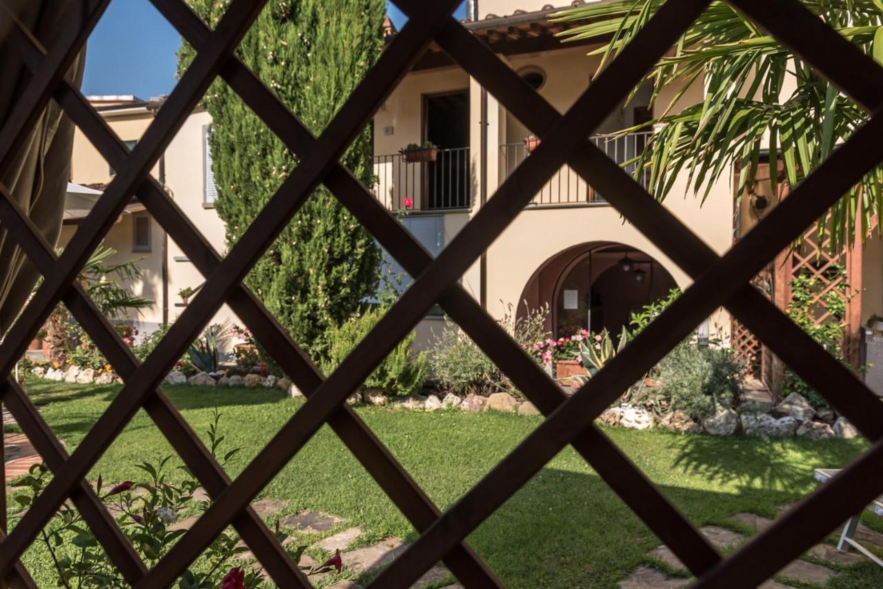 Residence Le Gagli Arde Arezzo Exterior photo